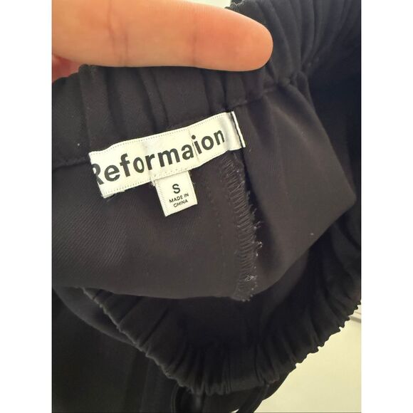 Reformation Ethan Short - Picture 8 of 9